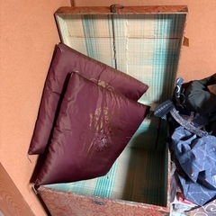 座布団２枚。の画像