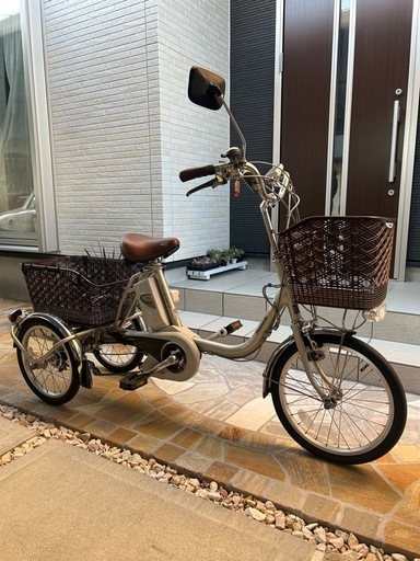 美車!パナソニック 電動アシスト 自転車 カロヤカライフ EB エコナビ搭載（前18/後16型）  三輪