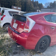 トヨタプリウスです　車検１年ちょいの画像