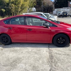 トヨタプリウスです　車検１年ちょいの画像