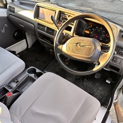 サンバーバン　オートマ　車検2年付きの画像