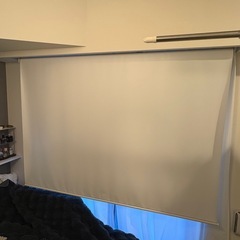 遮光ロールスクリーンの画像