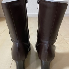 美品 ブーツ 卑弥呼 23.5 濃茶 レディースの画像