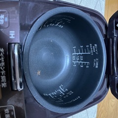 炊飯器の画像