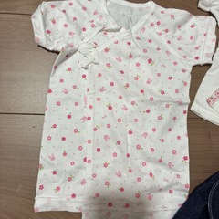 ミキハウス　肌着他3点セットの画像