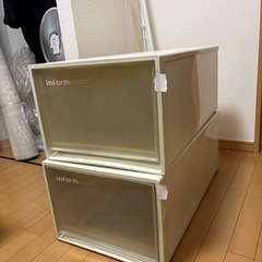 衣装ケースの画像