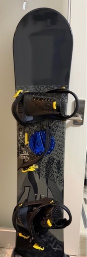 【初心者/練習用に】SALOMONスノーボードセット（146cm）ニットカバー・デッキパッド付 引越処分