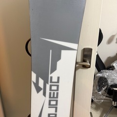 【初心者/練習用に】SALOMONスノーボードセット（146cm）ニットカバー・デッキパッド付 引越処分の画像