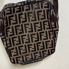 シックデザイン／ショルダーバッグの画像