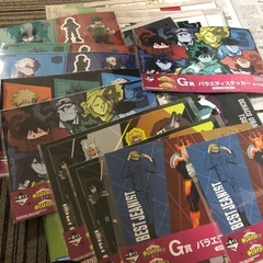 無料⭐︎大量⭐︎ヒロアカ ワンピース　ポスター カード ステッカー こけし 等の画像