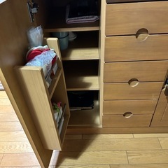 あげます   食器棚の画像