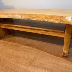 ローテブル 机 一枚板 木材の画像