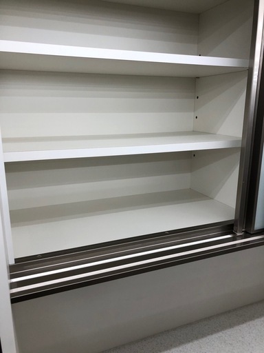 【ドリーム川西店御来店限定】☆ジモティー見たよ♪割引☆ ニトリ スライド扉オープンボード  クリーニング済み 【2125560000045376】