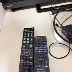 東芝液晶テレビ32インチ　PanasonicBlu-rayプレイヤーセットの画像