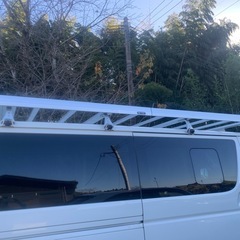 ROCKY (横山製作所) ルーフキャリア 【SAシリーズ 重量物用】標準ルーフ用 ハイエースバン・レジアスエースバン(200系)専用タイプ アルミの画像