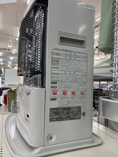 【トレファクマーケット千葉おゆみ野店】ご来店いただける方限定！のトヨトミの石油ファンヒーターご紹介です！