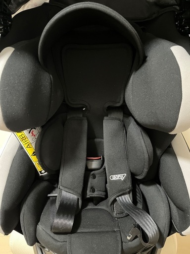 aprica チャイルドシート　isofix