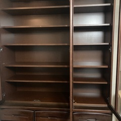 食器棚（キッチンボード）の画像