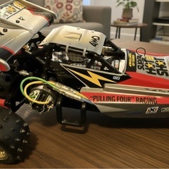 決まりました！人気のスーパースーパーホットショット完成品　プロポ•バッテリー付き塗装済みの画像