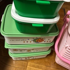 キティ行楽バスケットとお弁当箱の画像