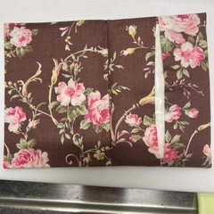 手作りのティッシュケース入れの画像