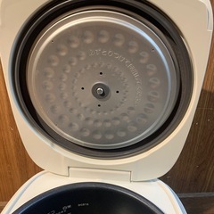 タイガー魔法瓶　炊飯器　炊きたて JBH-G181 10合　2025年製の画像