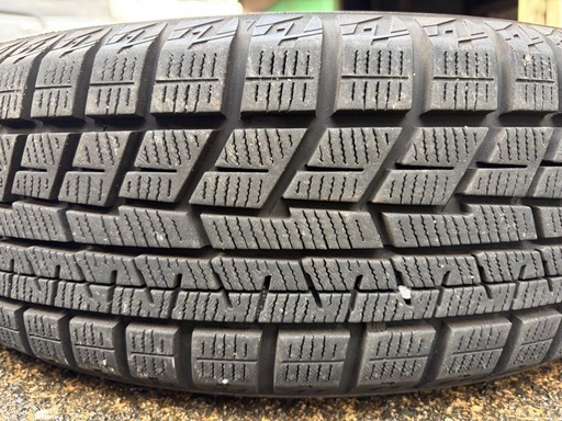 155/65R14  スタッドレスタイヤ　2021年バリ溝美品