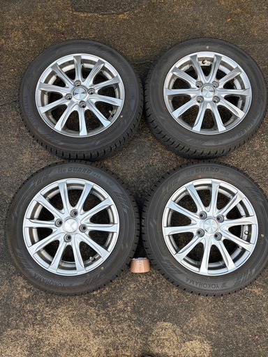 155/65R14  スタッドレスタイヤ　2021年バリ溝美品