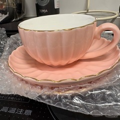 新品未使用！ピンクのペアティーセット♡の画像