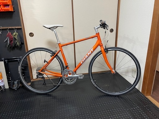 京都引き取り【整備済み】GIANT ESCAPE AIR しっかり整備済み】約9.5kg GIANT ESCAPE AIR (つかパパ) 四宮のクロス