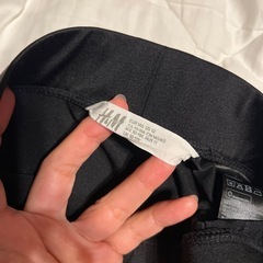H&M センターシームレギンス　子供の画像