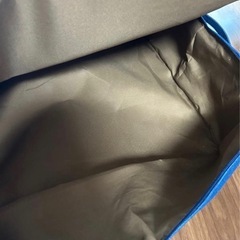 ネイビーとベージュの収納ケース　布製の画像