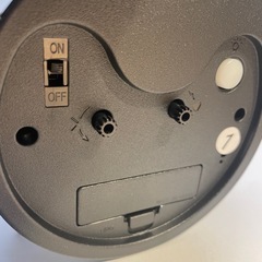 新品 目覚まし時計 常夜灯付き の画像