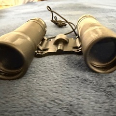 双眼鏡の画像