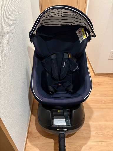 チャイルドシート　コンビ　クルムーヴ
