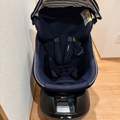 チャイルドシート　コンビ　クルムーヴの画像