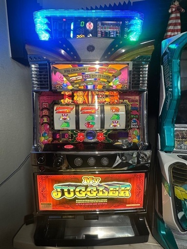 パチスロ実機マイジャグラー3 コイン不要機、データカウンター付き