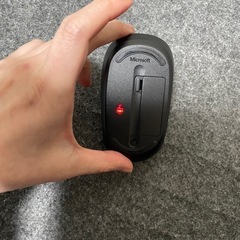 (お話し中)マイクロソフトのマウスの画像