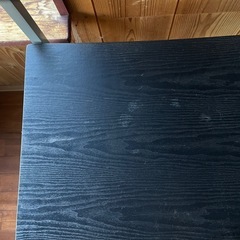 パソコンデスクの画像