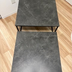 大理石柄ローテーブルの画像