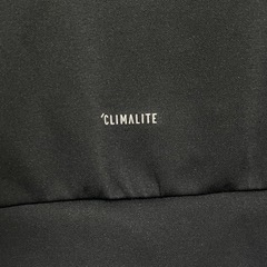 adidas パーカー　の画像