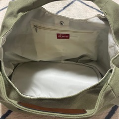 とんかつ濱かつ　福袋　バックとカレンダー　毎月お得なおかわり１品1年間サービス券付き　お早めに╰(*´︶`*)╯♡の画像