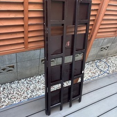 折り畳める本棚の画像