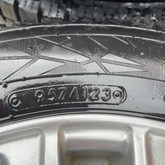 冬用タイヤ（165/70R 14）の画像
