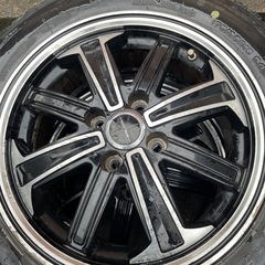 2本 冬用タイヤ（175/65R 15）の画像