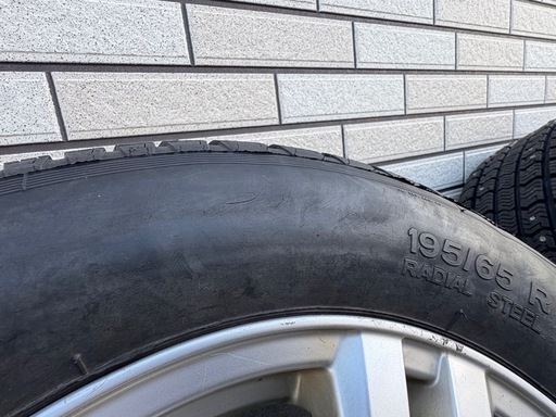 スタッドレス スパイクタイヤ 社外ホイール付き 195/65R15 100／5穴 15インチ　