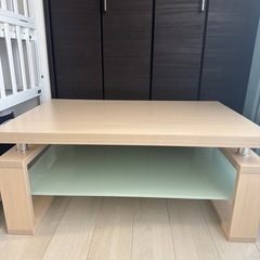 【引き取りに来れる方限定】
ローテーブルの画像