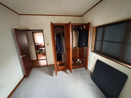 【戸建て一棟】家具・家電・残置物すべて引き取り放題（定額1万5千円）