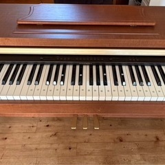 電子ピアノの画像