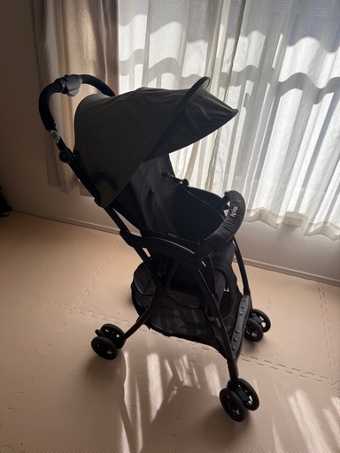 Aprica　Ｂ型ベビーカー　マジカルエアーAG
